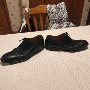Magnanni black dress shoes